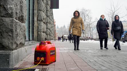 Остановка транспорта и отсутствие тепла — какова ситуация в Киеве - 304x171