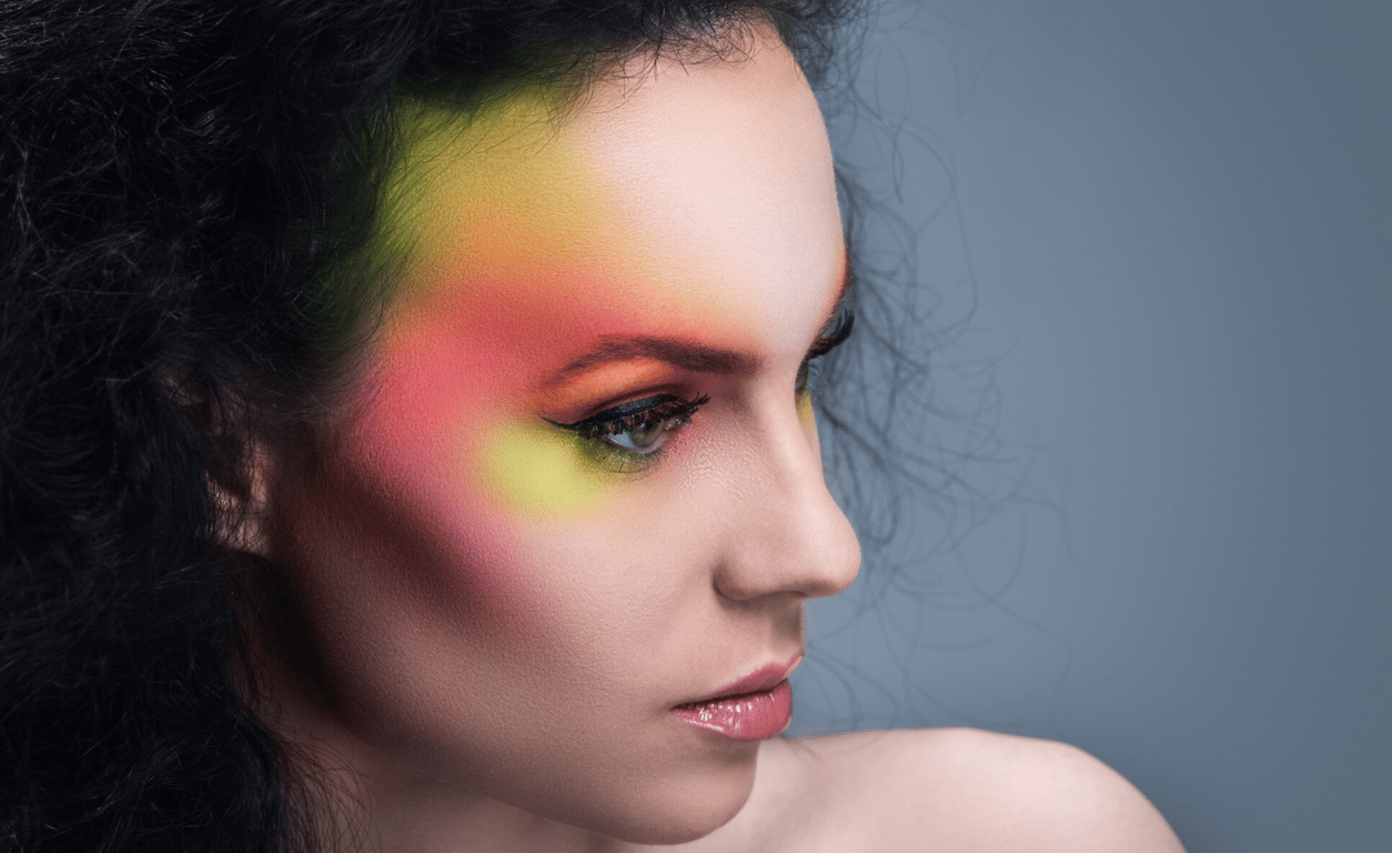 Тенденції в макіяжу постійно змінюються