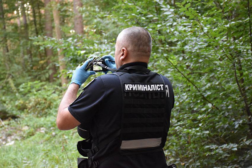 Вбили за біткоїни — у Києві група злочинців задушили іноземця, а тіло закопали - фото 2