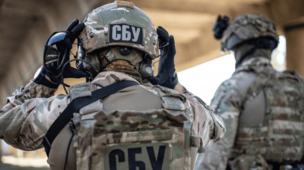 Взорвали авто возле здания СБУ — в Киеве задержали агентов РФ - 290x166