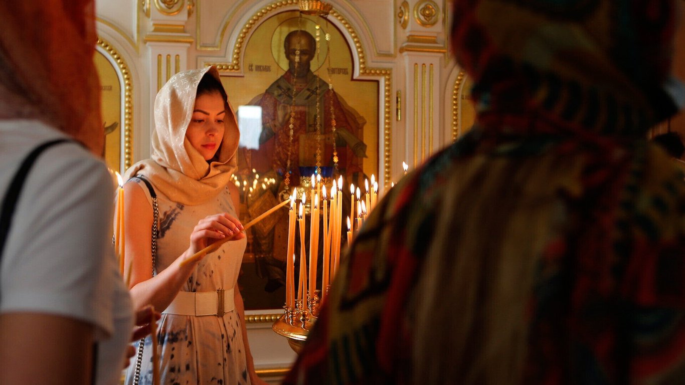 Воздвиження Хреста Господнього 2024 — у чому суть свята