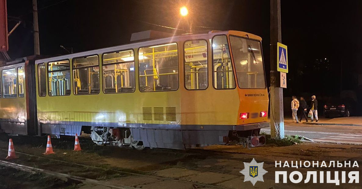 У Львові трамваї переїхав жінку