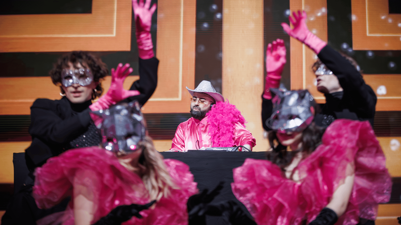 Пять легенд на сцене: как прошла дискотека 80-00-х в Киеве