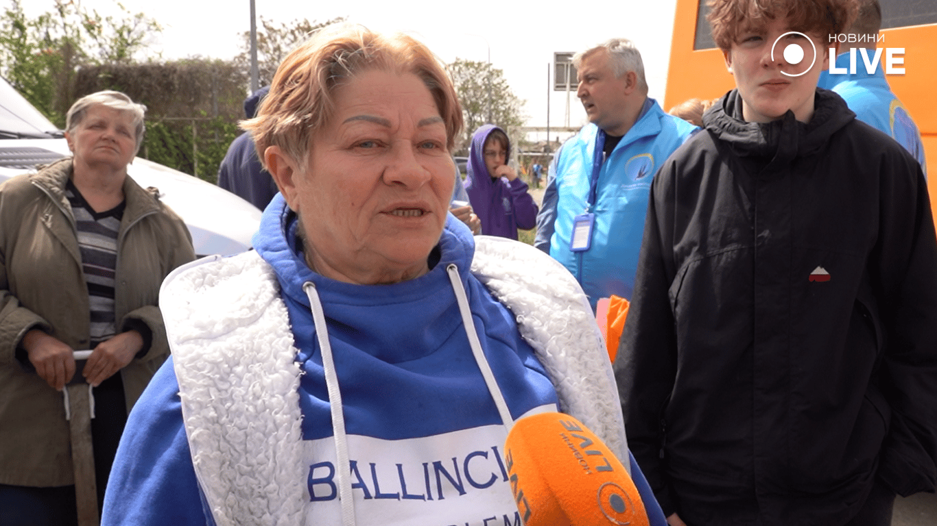 Валентина получила в помощь пленку и доски