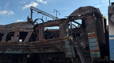 Росія прицільно б'є по локомотивах УЗ: є загиблий у Запоріжжі - 285x160