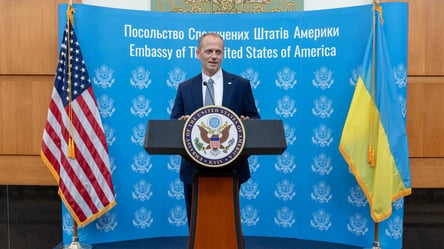 Новый временный поверенный США приступил к работе в Киеве - 285x160