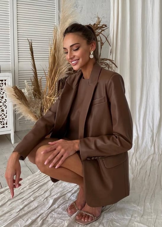 Шкіряний піджак став класикою