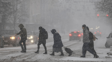 Мінусова температура та сніг — попередження Укргідрометцентру на завтра - 285x160