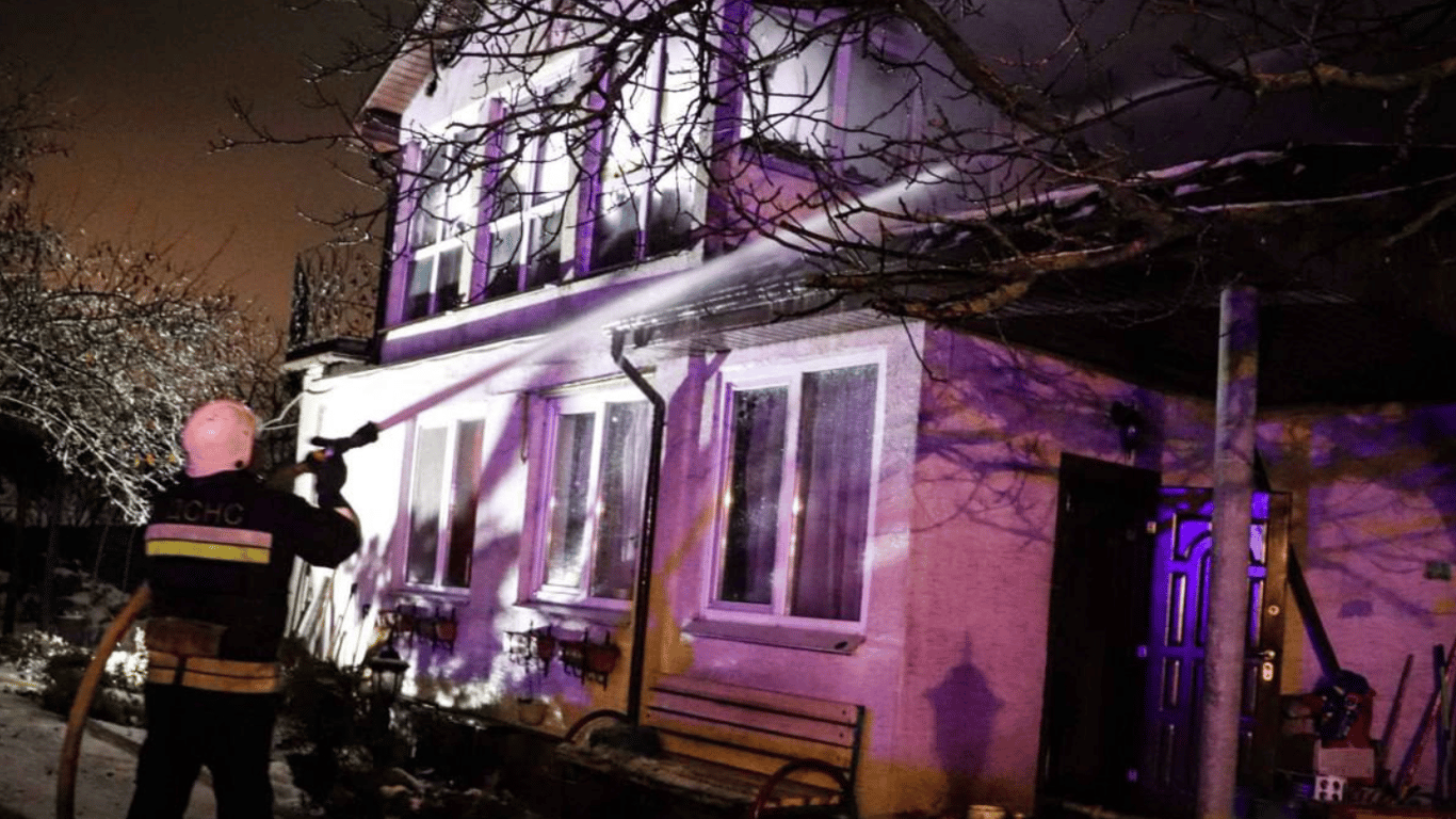 В Киевской области произошел масштабный пожар — детали
