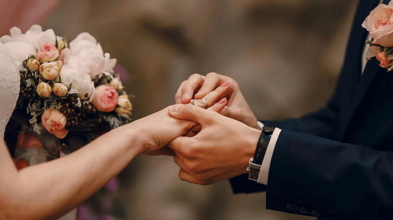 В Україні перевірятимуть шлюби на фіктивність: що трапилось