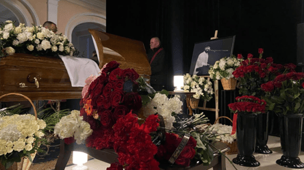 Прощання з солістом гурту ADAM  — присутні заспівали його пісню - 285x160