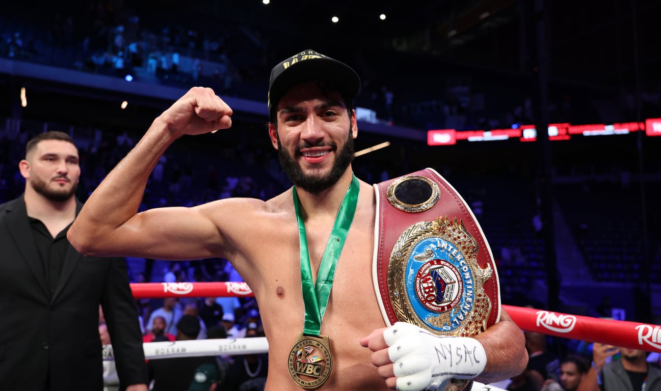 Хамза Шираз с чемпионским поясом в июле 2025 года