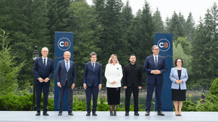 У Карпатах вперше проходить саміт у форматі C8: Зеленський назвав мету - 290x160