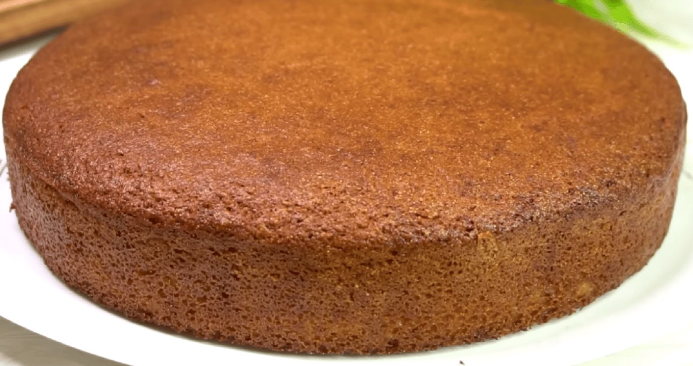 Пиріг з манкою та сиром - простий рецепт