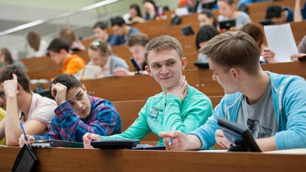 Маніпуляції з відстрочками в аспірантурі — як коментують у МОН - 285x160