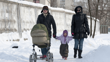 Денежная помощь на детей-сирот — сколько будут платить с 1 января - 285x160