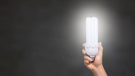 В Україні стартує програма обміну старих лампочок на енергоощадні: як це зробити і коли - 285x160