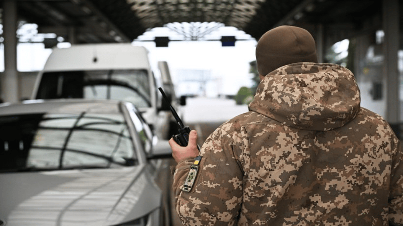 Пункт пропуска на границе с Румынией: график работы "Солотвино" изменили