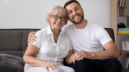 Мать с 3-й группой инвалидности — может ли сын получить отсрочку - 285x160