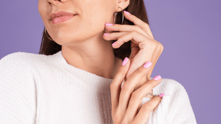 Удачные идеи маникюра для коротких ногтей, что стоит попробовать - 285x160