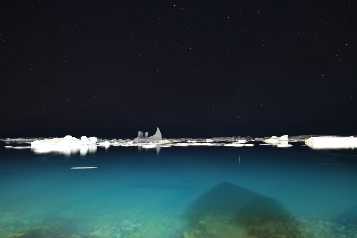 Зорі над кригами в Антарктиці влітку 2024 року