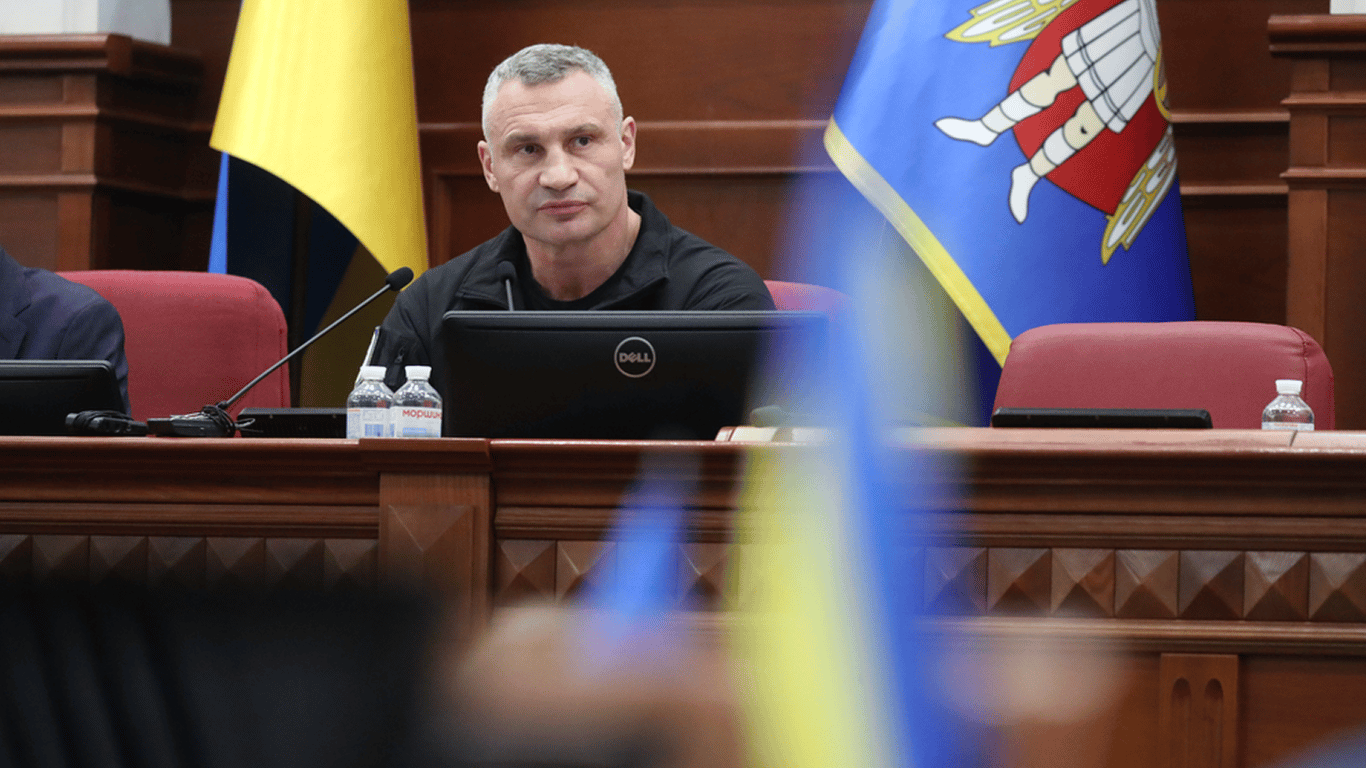 Кличко відповів на звинувачення у зриві опалювального сезону