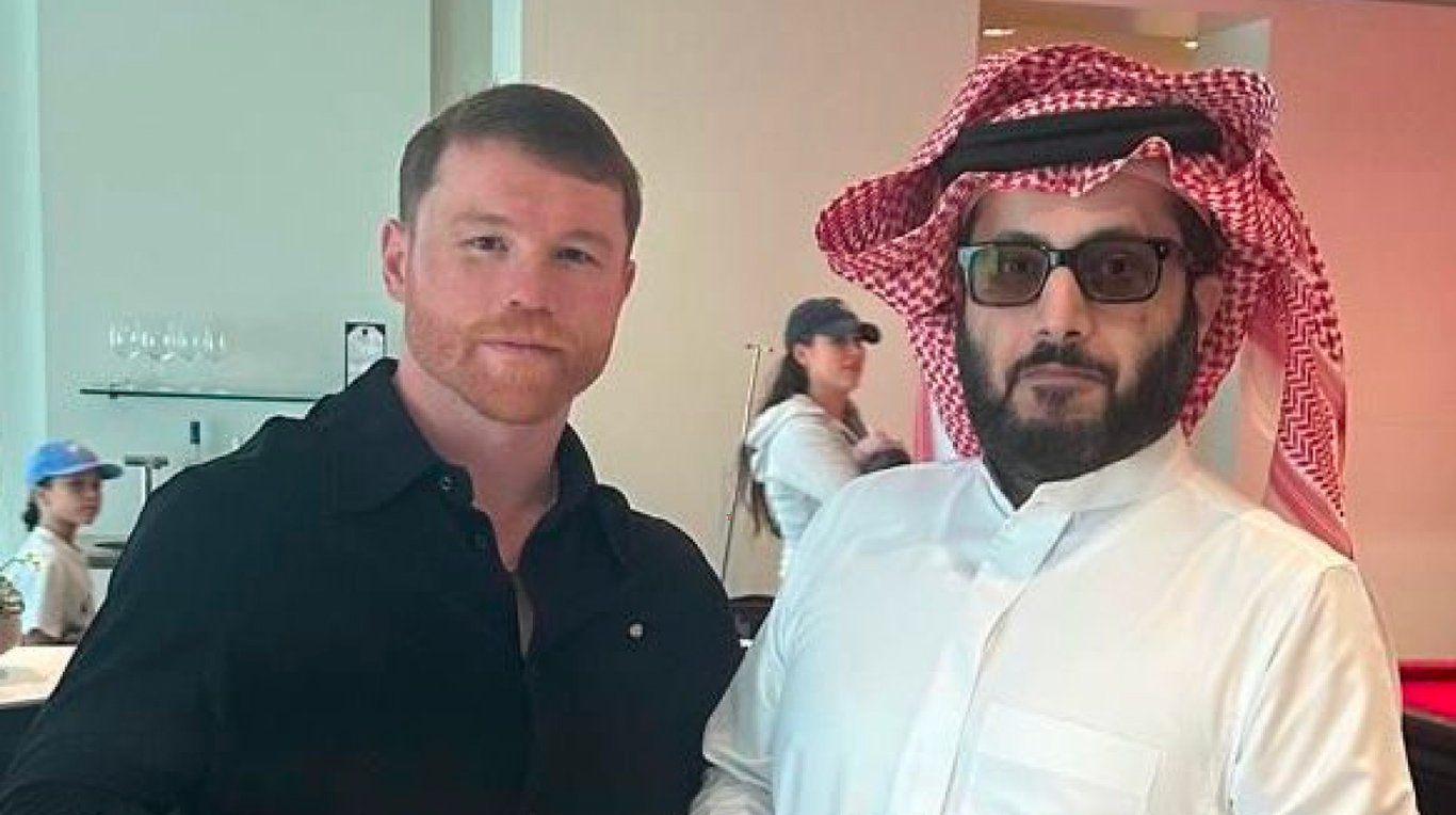 Сауль Альварес