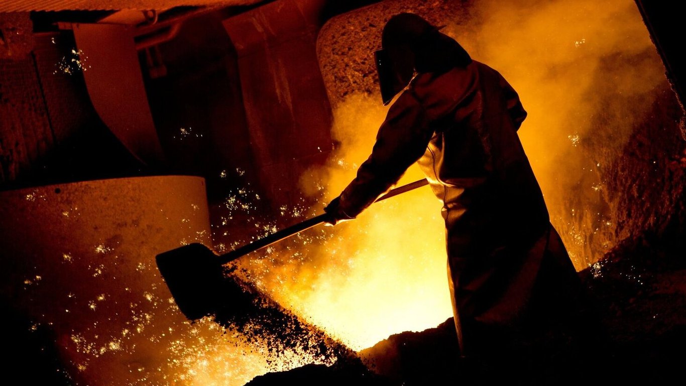 США и Великобритания наложили санкции на импорт российских металлов
