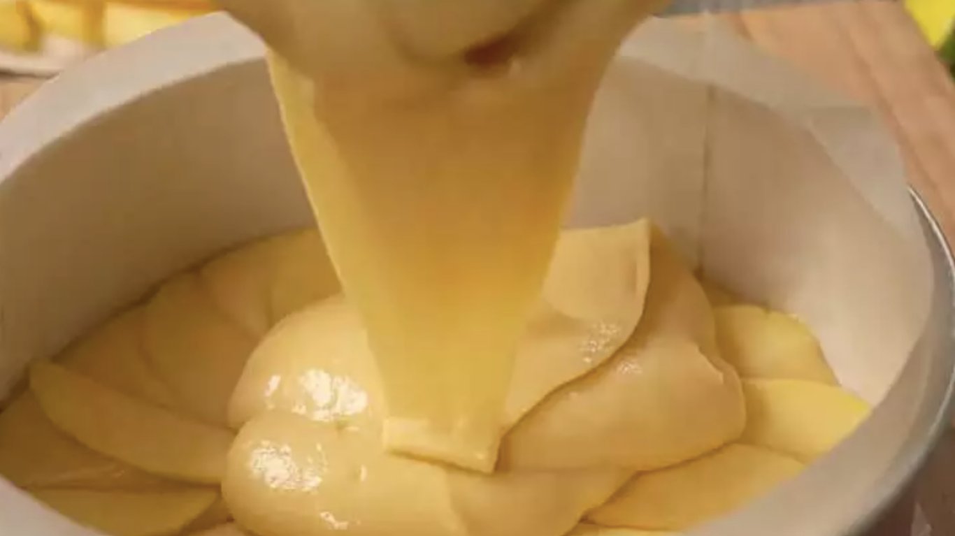 рецепт яблучного пирога