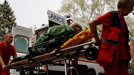 Удар по Яровій на Донеччині — кількість жертв продовжує зростати - 285x160