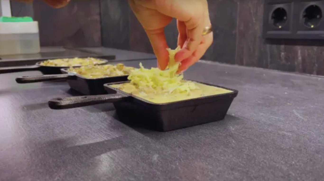 рецепт жульєна з куркою та грибами