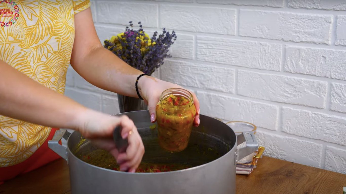 соус "Релиш" на зиму 2 кг огурцов - рецепт на зиму