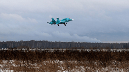 Українські військові знищили ще один російський винищувач Су-34 - 285x160