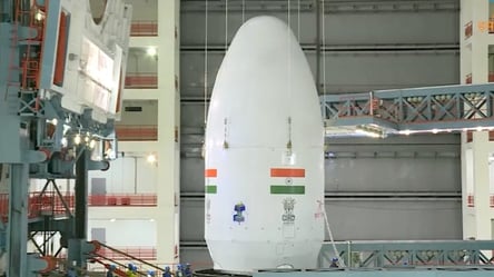 Космічна місія: Індія запускає посадковий апарат і місяцехід - 285x160