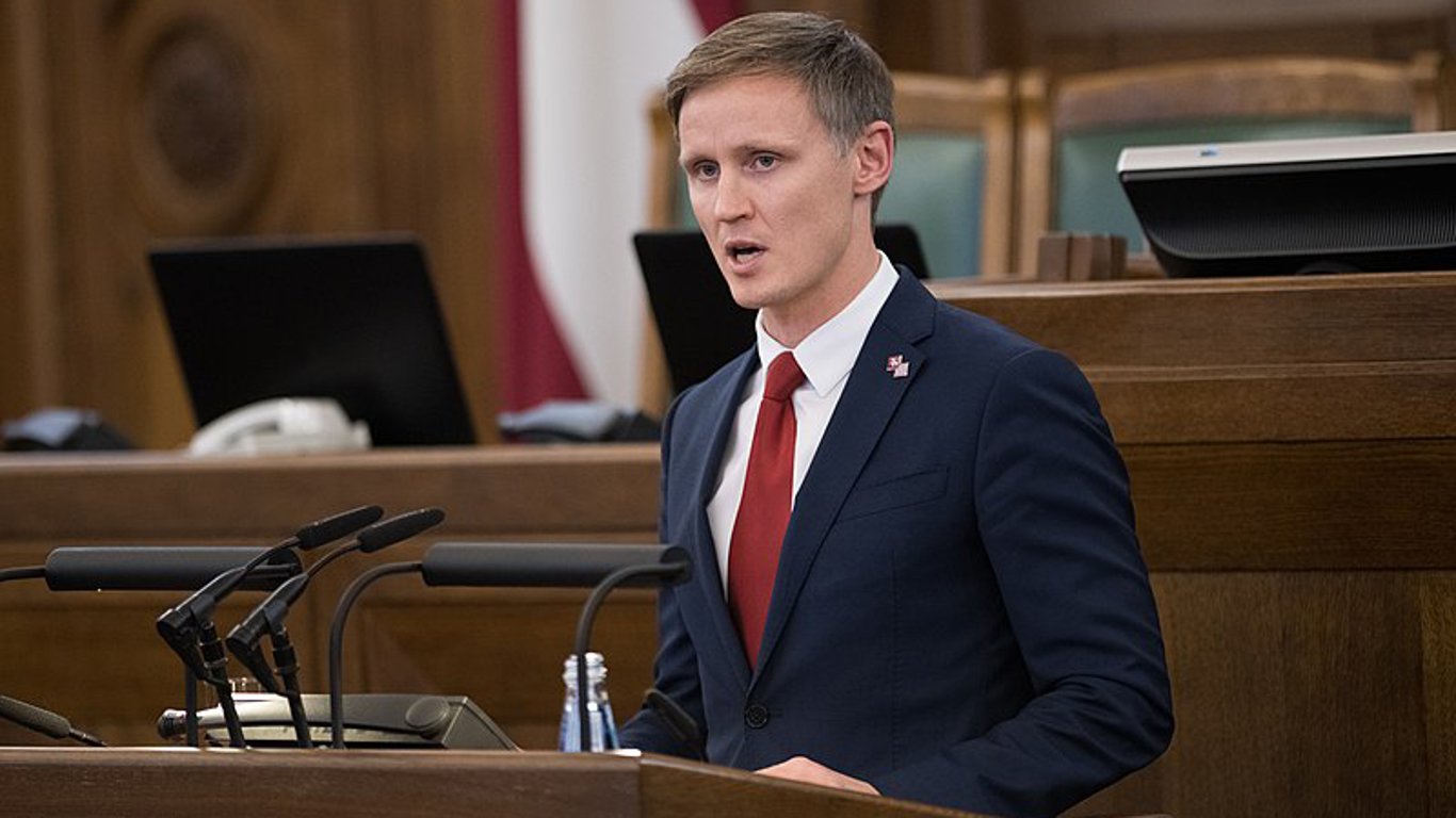 Латвійському політикові, який облаяв делегацію росії в ОБСЄ, загрожує суд: подробиці