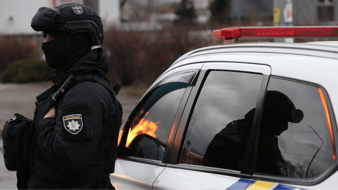 Диверсии и заказные убийства: разоблачили сеть, которой руководили в РФ