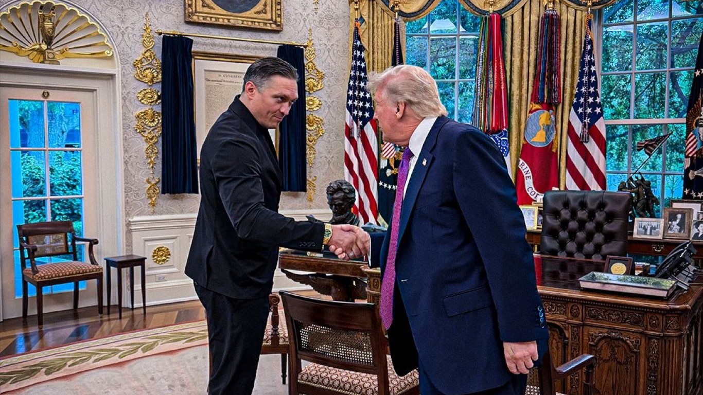 Александр Усик и Дональд Трамп