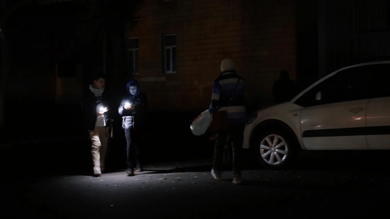 Когда в Украине применят плановые отключения света