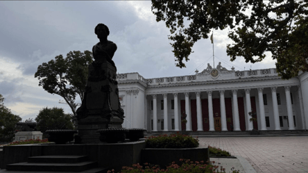 На Одеську міськраду подали до суду — які вимоги - 290x166