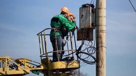 В Україні фіксують критичну ситуацію в енергомережі — відключилися три високовольтні лінії - 285x160