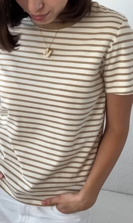 Striped T-shirt is gaining popularity