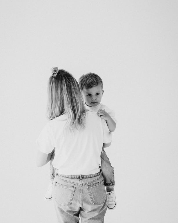 Найдорожчі хлопці: дружина Віктора Павліка замилувала сімейною фотосесією - фото 3