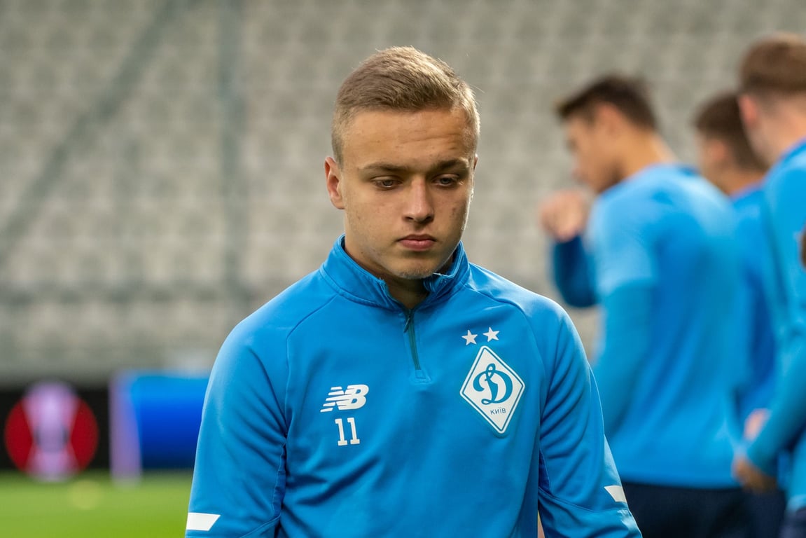 Антон Царенко