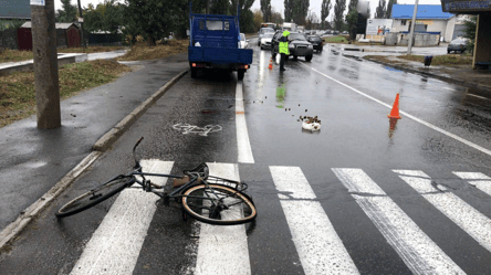 В Киевской области велосипедист попал под колеса грузовика - 285x160