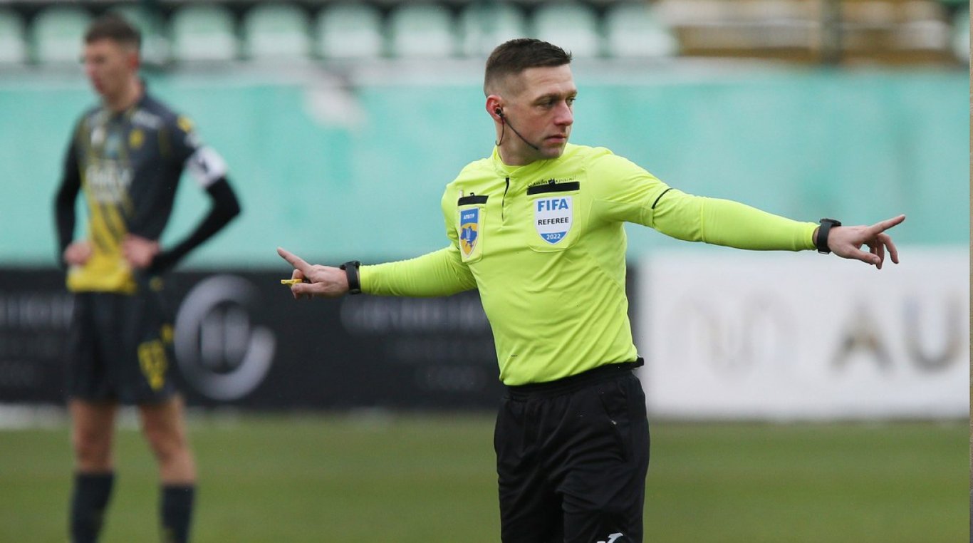 Віктор Копієвський під час матчу УПЛ