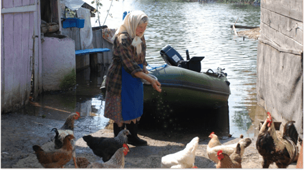 Пенсійні надбавки для жінок 60+ — які суми нарахують у жовтні - 285x160