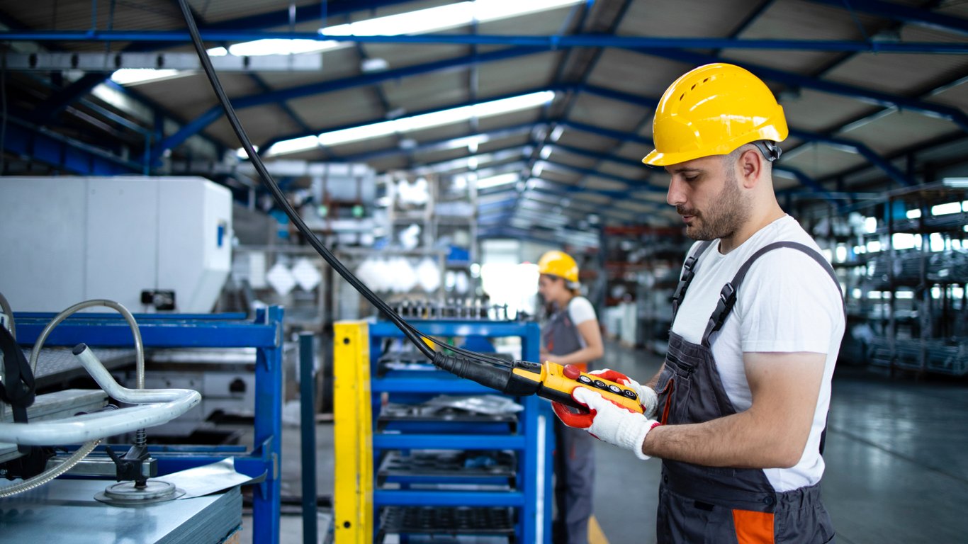 Біженці у Литві — де працюють та скільки отримують українці у 2024 році