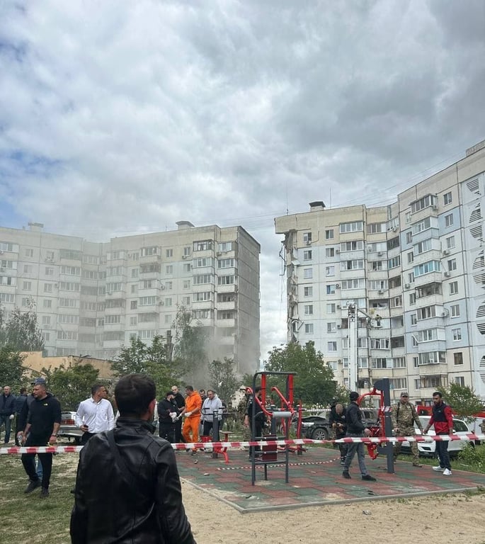 Вибухи в Бєлгороді — зруйновано під'їзд