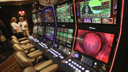 В Україні набула чинності заборона реклами азартних ігор та букмекерських контор - 285x160