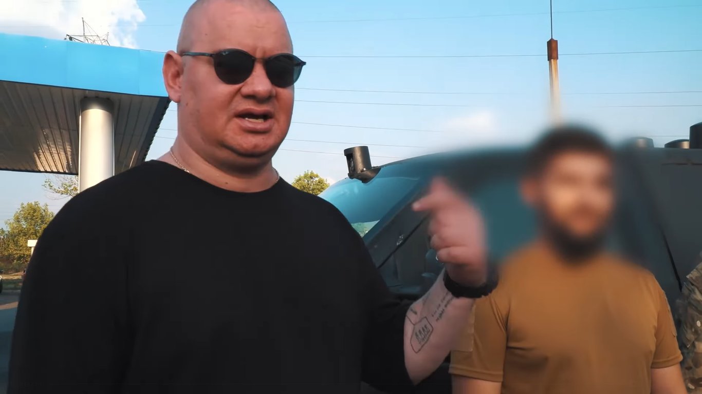 "Квартал" передав пікапи, РЕБ та квадроцикл на фронт. Фото: скриншот